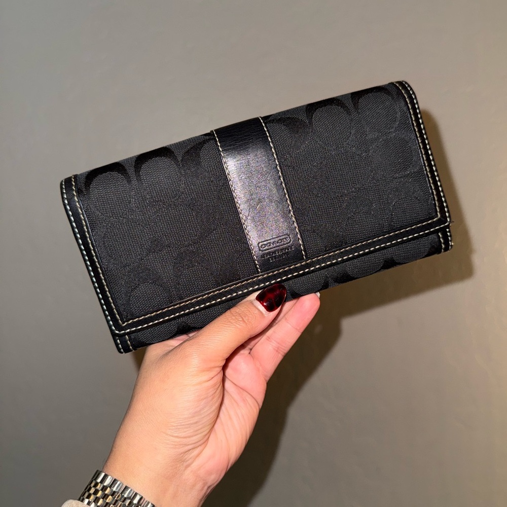 Vintage Coach Black Signature Jacquard Women's Wallet